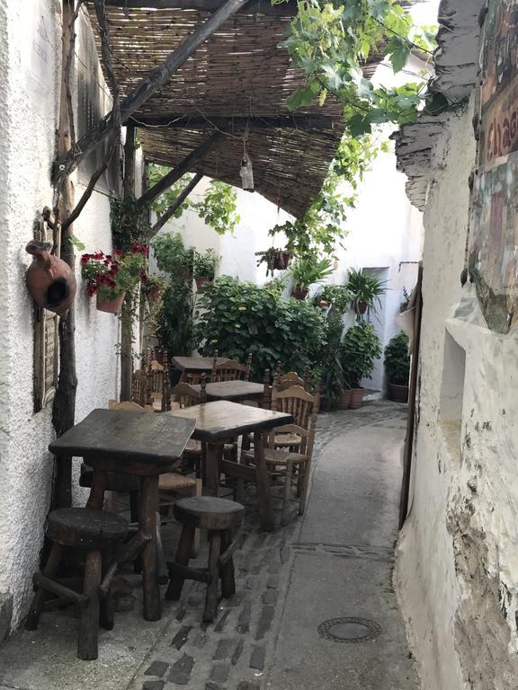 דירות בוביון La Ermita Del Poqueira מראה חיצוני תמונה